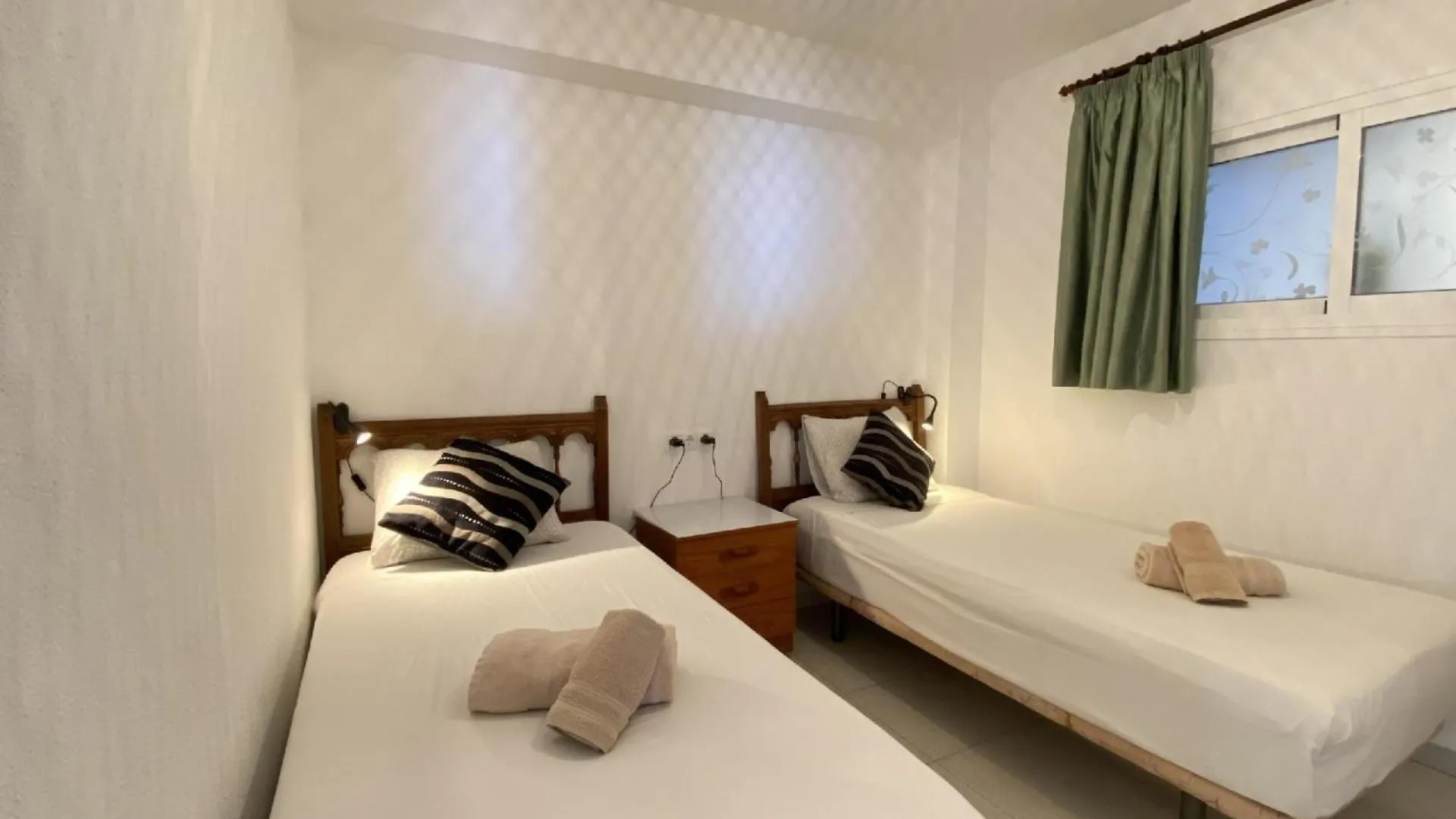 Apartment Ferienwohnung Fuer 4 Personen Ca 85 Qm In Nerja, Andalusien Costa Del Sol